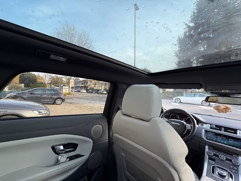 Land Rover Range Rover Evoque - 63