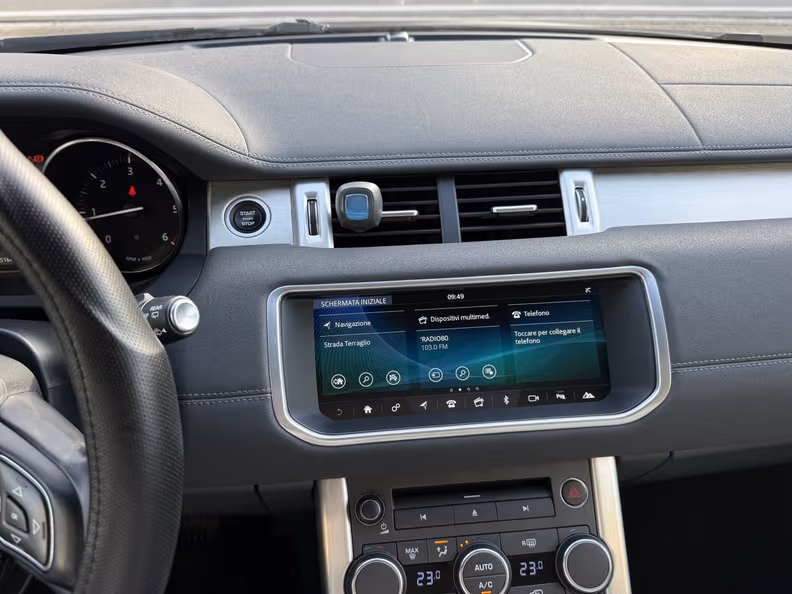 Land Rover Range Rover Evoque - 40