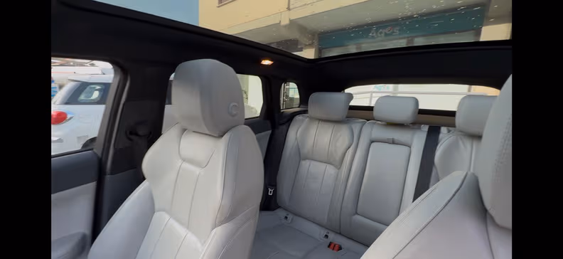 Land Rover Range Rover Evoque - 60