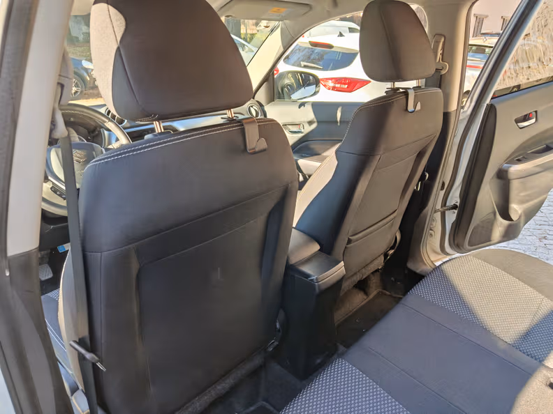 Suzuki Vitara / e Vitara - 32