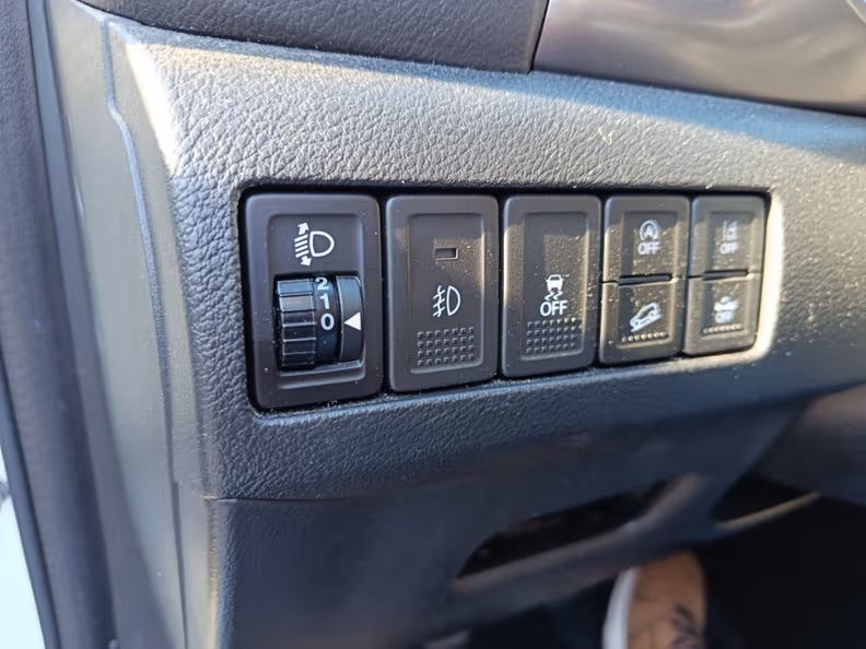 Suzuki Vitara / e Vitara - 23