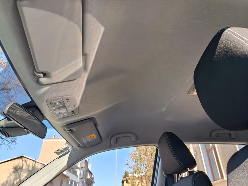 Suzuki Vitara / e Vitara - 15