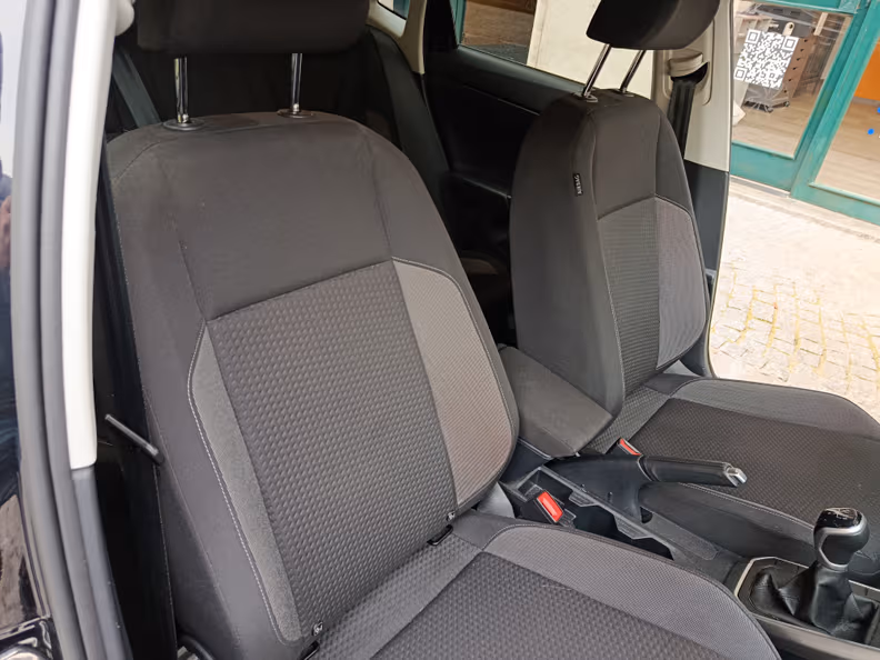 Volkswagen Polo - 11