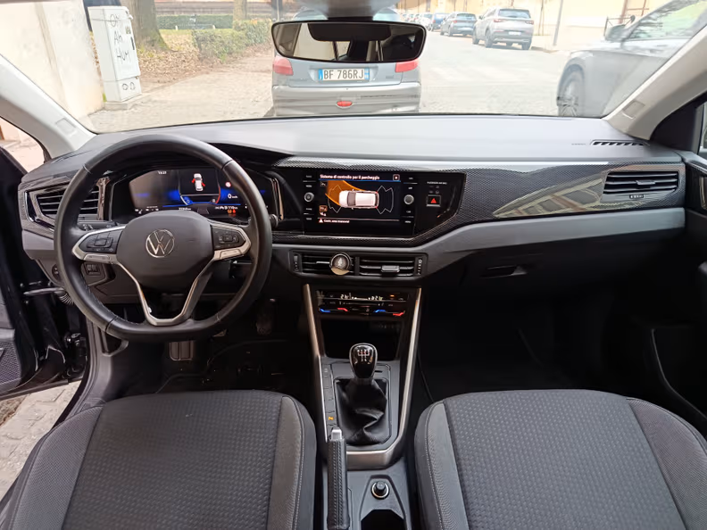 Volkswagen Polo - 27