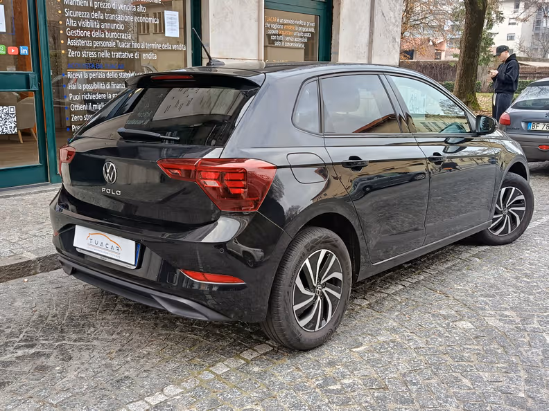 Volkswagen Polo - 5