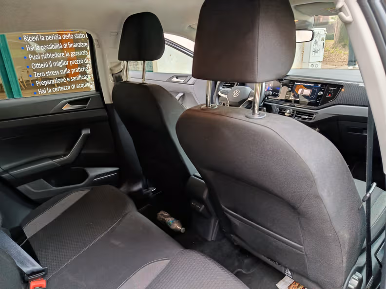 Volkswagen Polo - 26