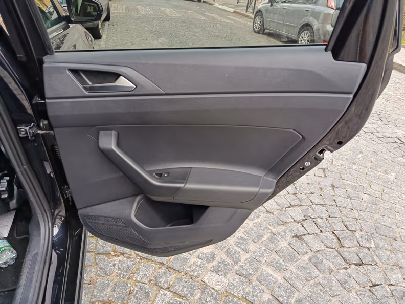 Volkswagen Polo - 37