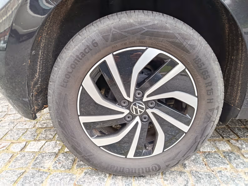 Volkswagen Polo - 42