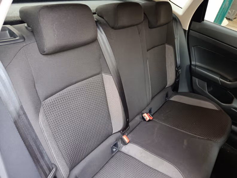 Volkswagen Polo - 30