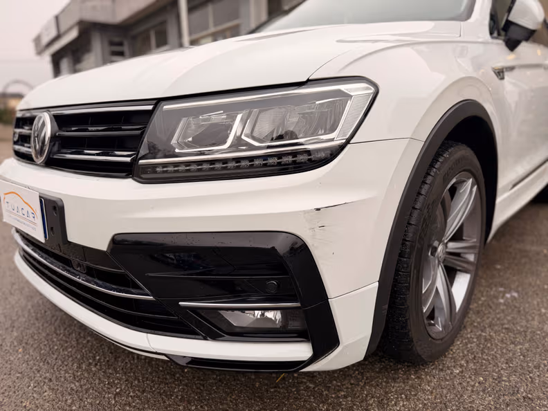 Volkswagen Tiguan - 9