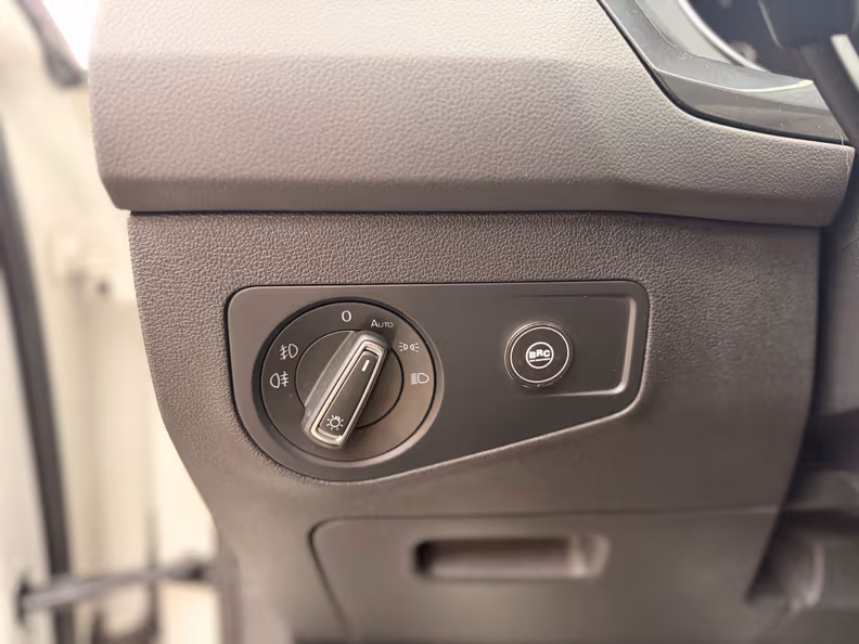 Volkswagen Tiguan - 20