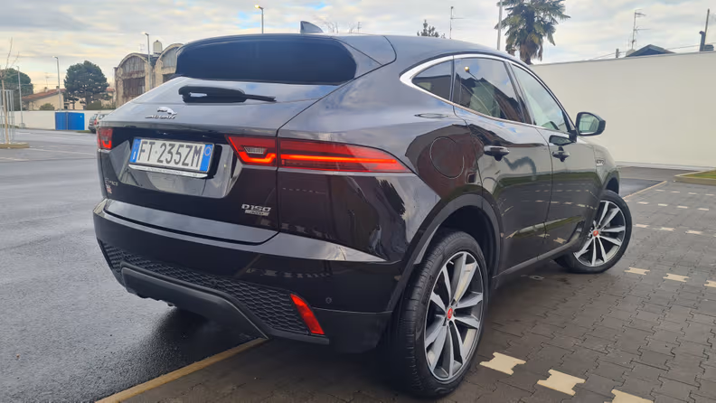 Jaguar E-Pace - 5