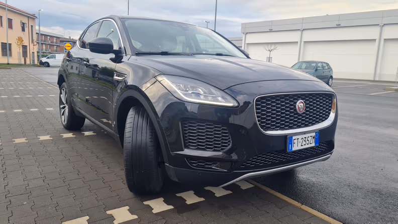 Jaguar E-Pace - 3