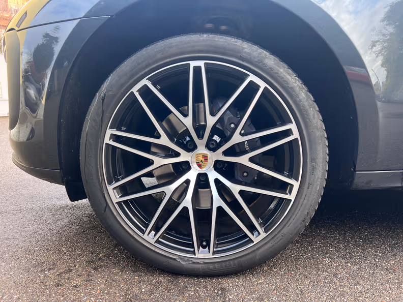 Porsche Macan - 47