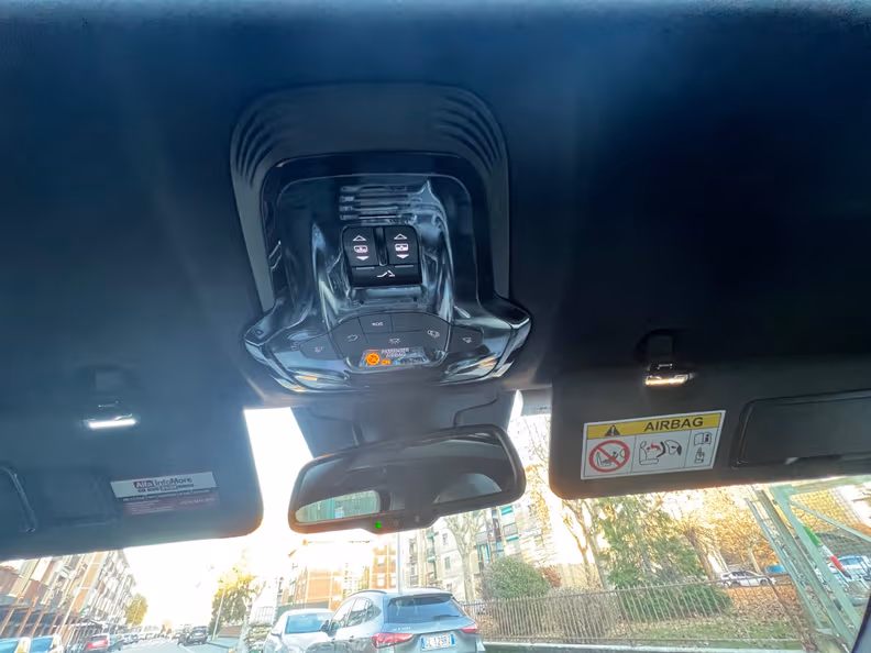 Alfa Romeo Stelvio - 16