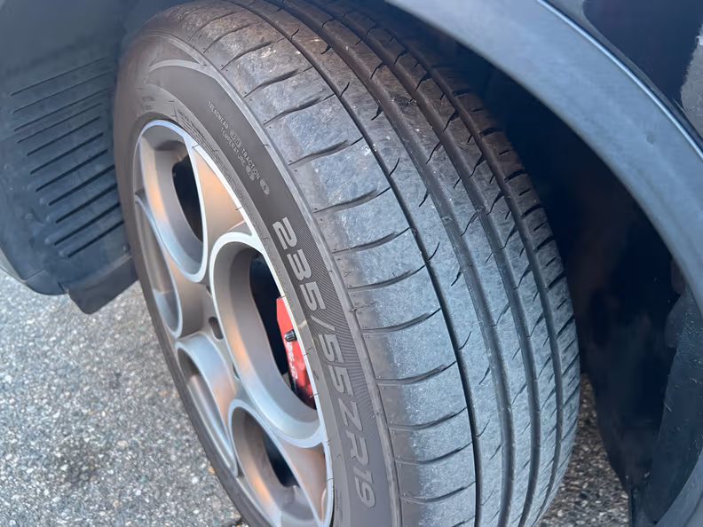 Alfa Romeo Stelvio - 30