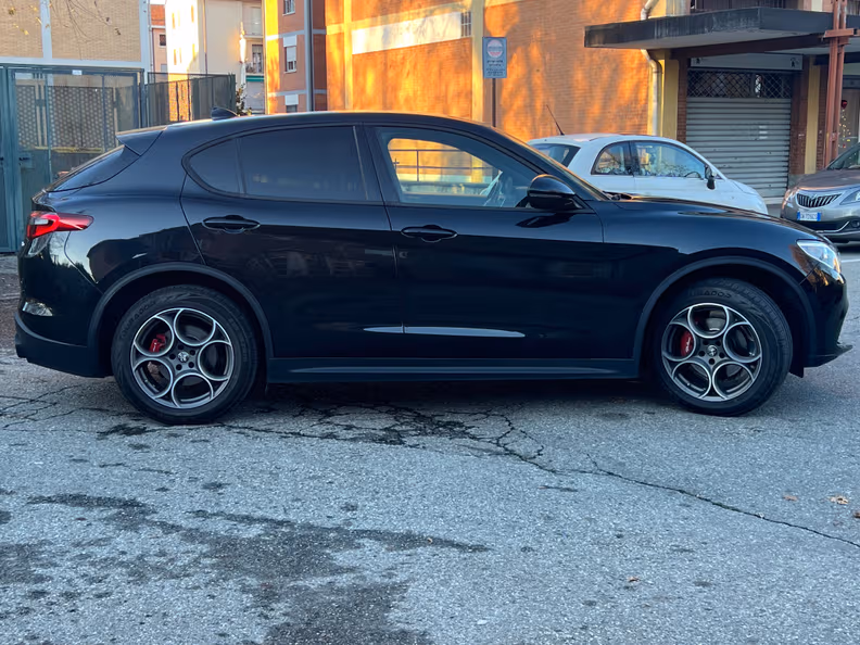Alfa Romeo Stelvio - 27