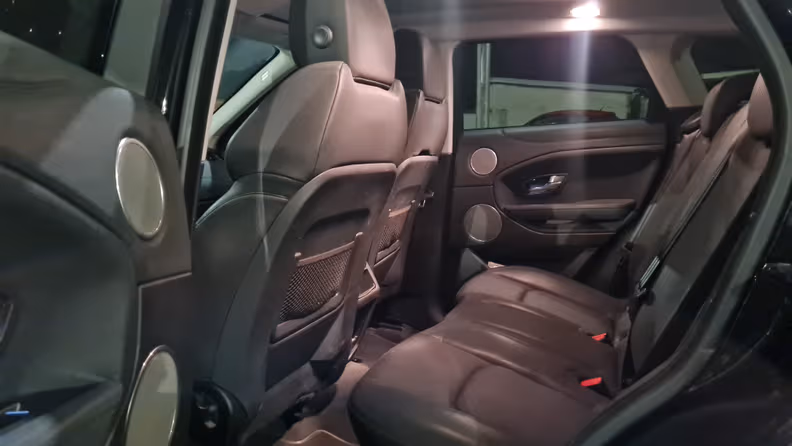 Land Rover Range Rover Evoque - 12