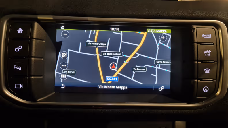 Land Rover Range Rover Evoque - 17