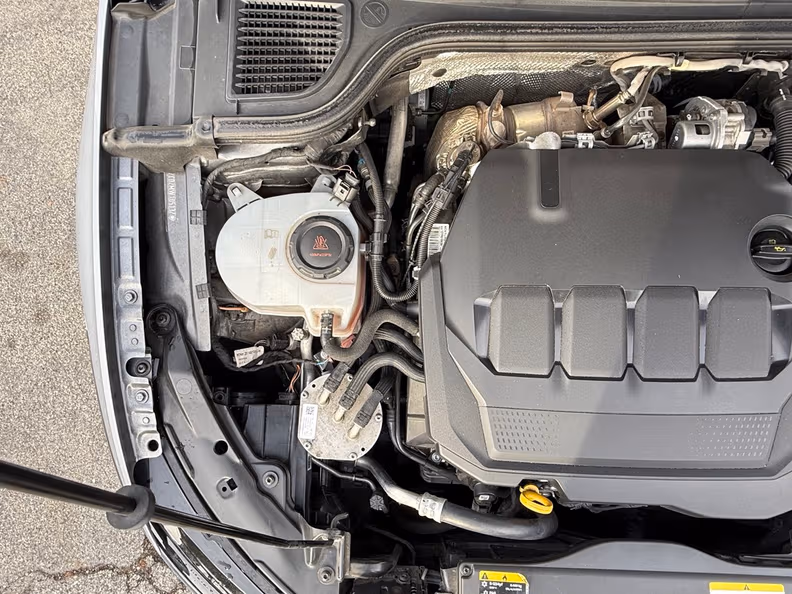 Volkswagen Golf - 46