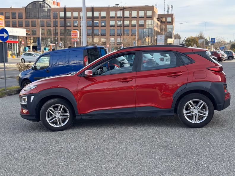 Hyundai Kona - 30