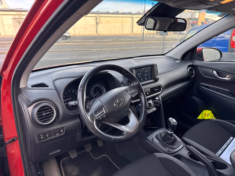 Hyundai Kona - 6