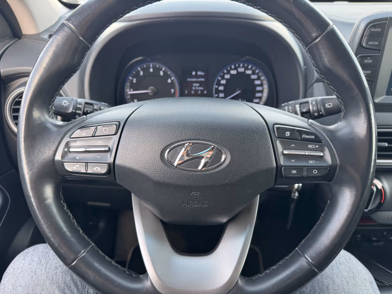 Hyundai Kona - 15
