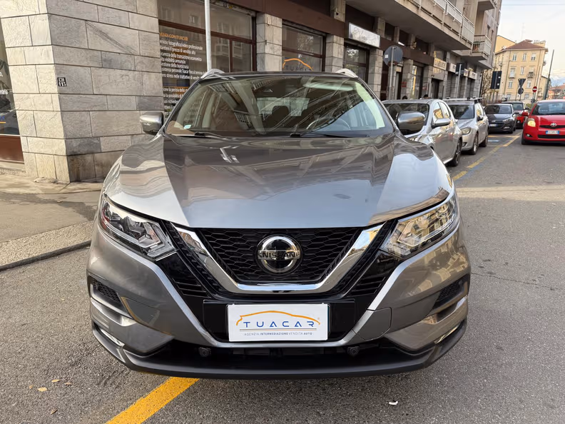 Nissan Qashqai - 2