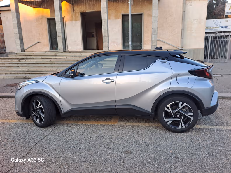 Toyota C-HR - 7