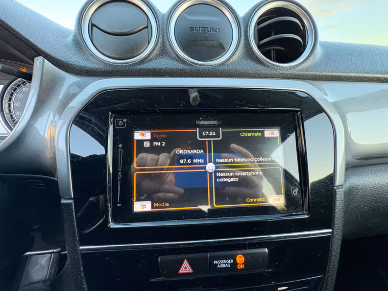 Suzuki Vitara / e Vitara - 20