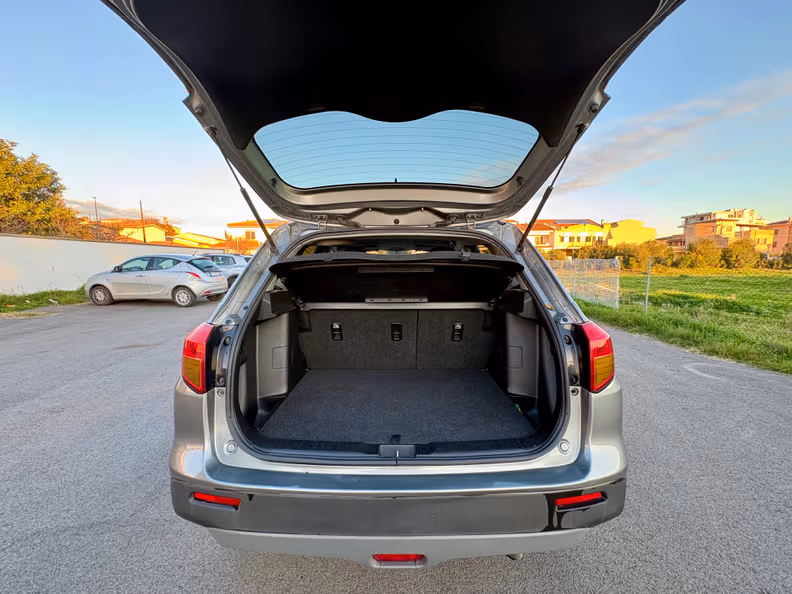 Suzuki Vitara / e Vitara - 28