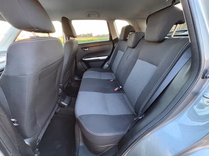 Suzuki Vitara / e Vitara - 23