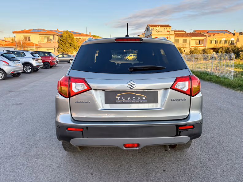 Suzuki Vitara / e Vitara - 6