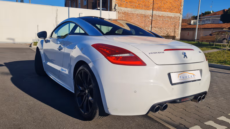 Peugeot RCZ - 7