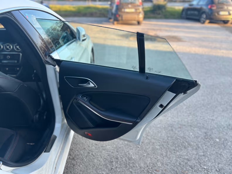 Mercedes-Benz CLA-Class - 22