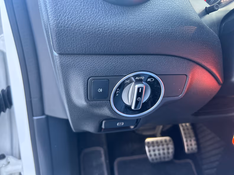 Mercedes-Benz CLA-Class - 14