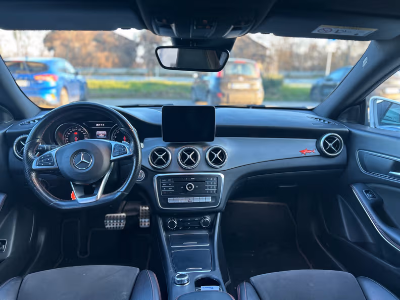 Mercedes-Benz CLA-Class - 19