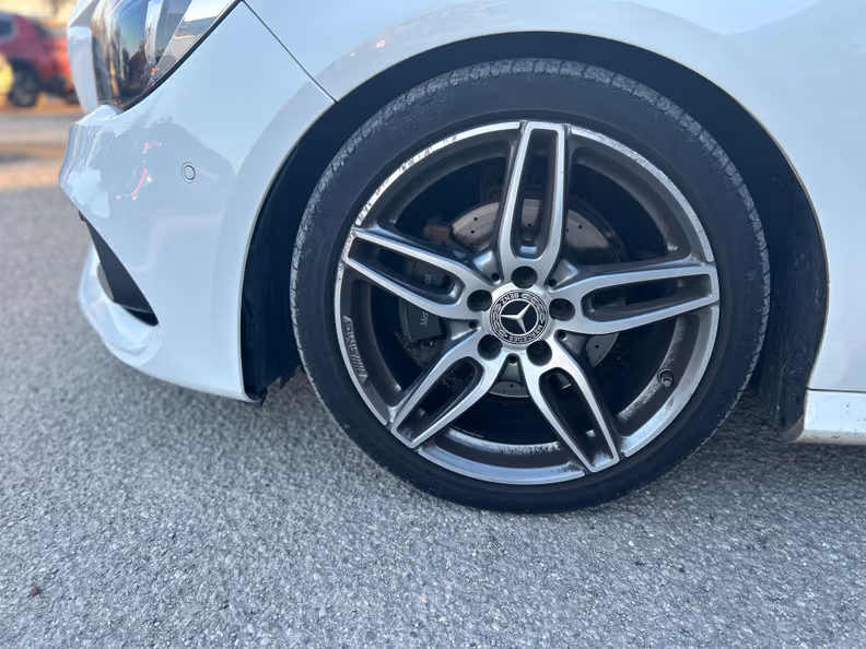 Mercedes-Benz CLA-Class - 11