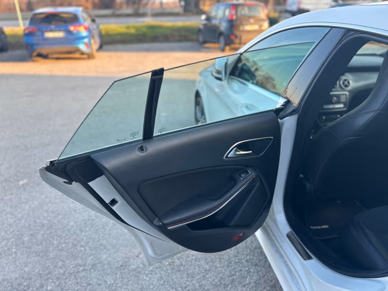 Mercedes-Benz CLA-Class - 24