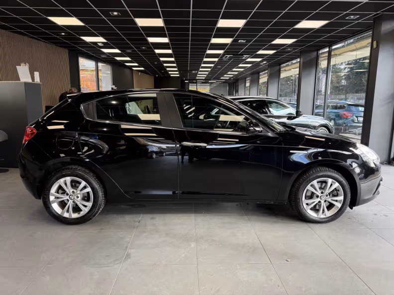 Alfa Romeo Giulietta - 5