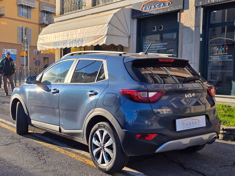 Kia Stonic - 5