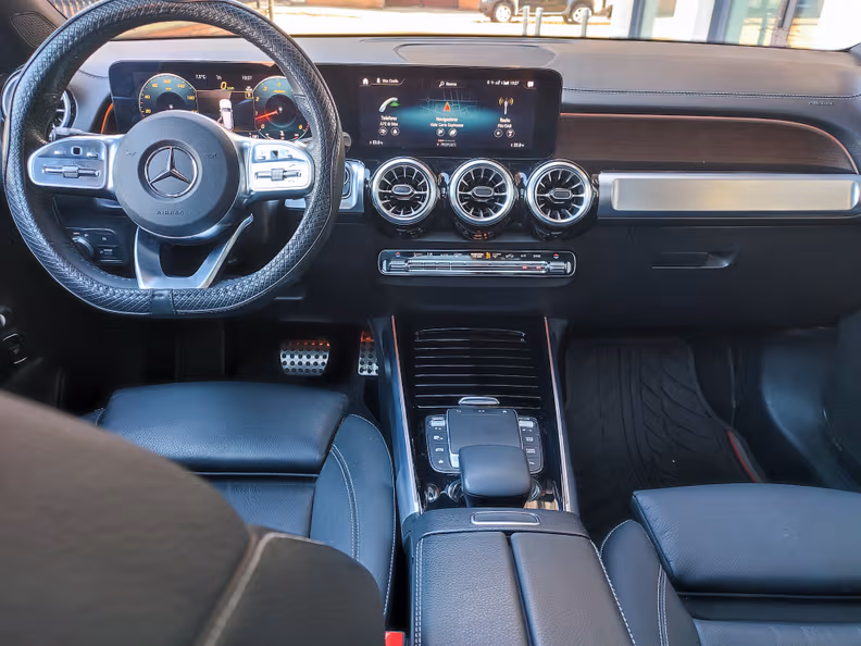 Mercedes-Benz GLB-Class - 13