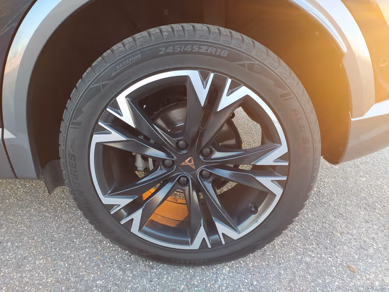 Cupra Formentor - 26