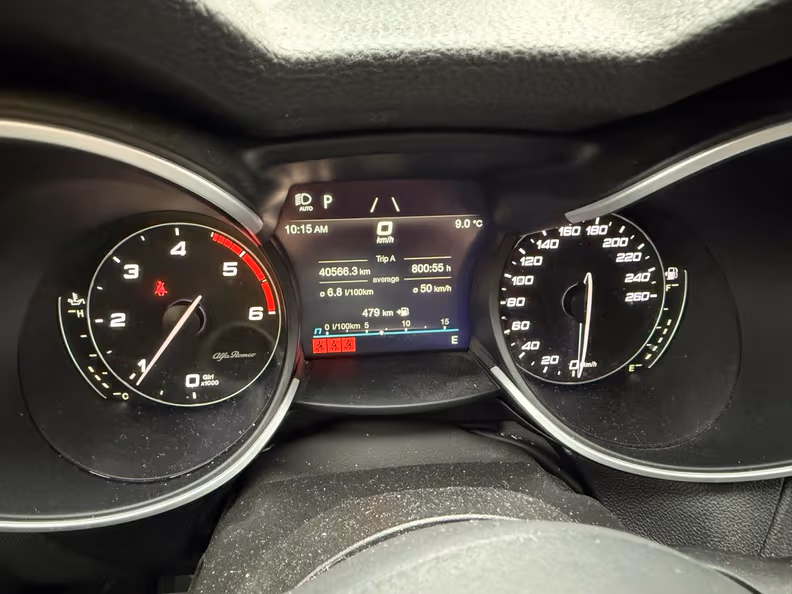 Alfa Romeo Stelvio - 13