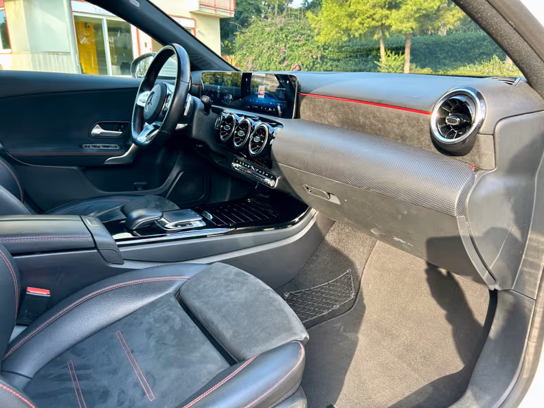 Mercedes-Benz A-Class - 18