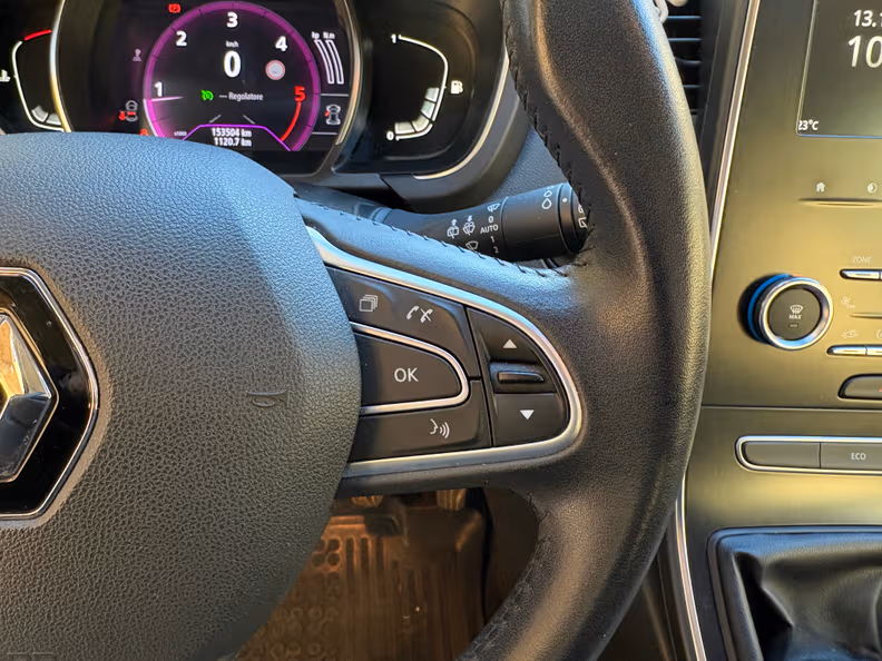 Renault Scénic - 15