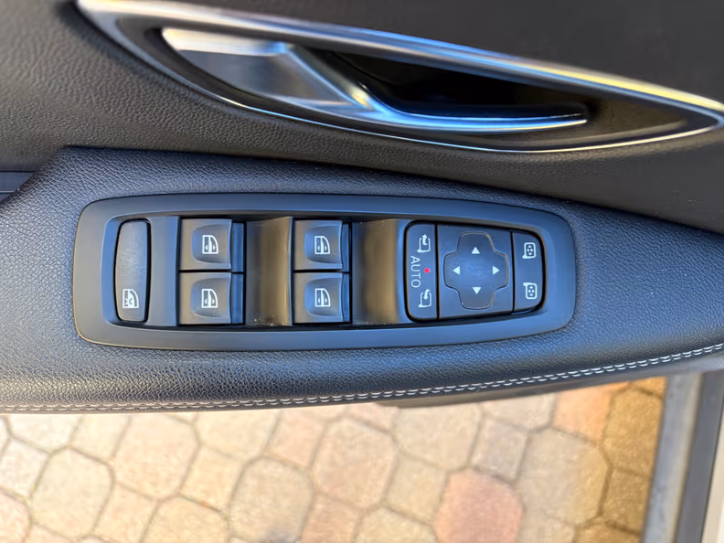 Renault Scénic - 19