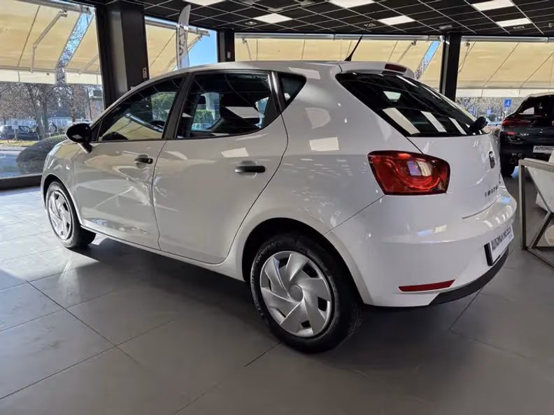 Seat Ibiza - 2