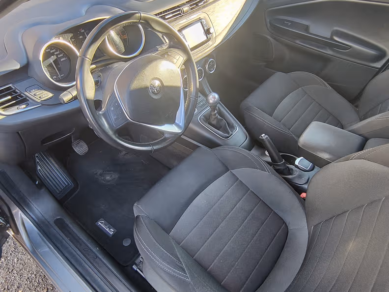 Alfa Romeo Giulietta - 20