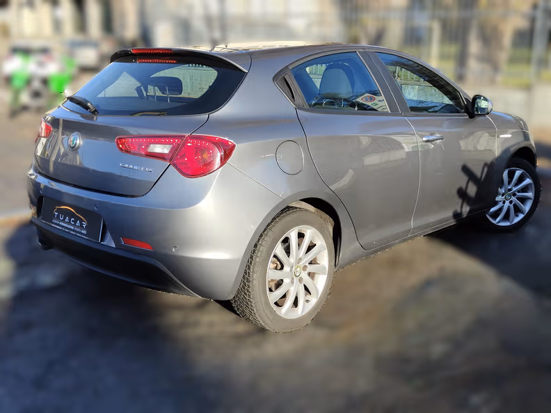 Alfa Romeo Giulietta - 5